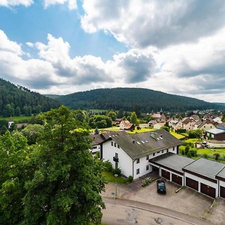 Schwarzwaldsuite Mit Panorama Waldblick Enzklösterle Exterior foto